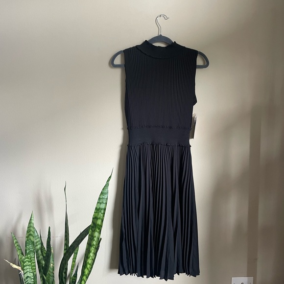 nanette lepore pleated blouson dress Nanette Lepore | Dresses | Nanette By Nanette Lepore Black Sleeveless Pleated Blouson Midi Dress Size 4